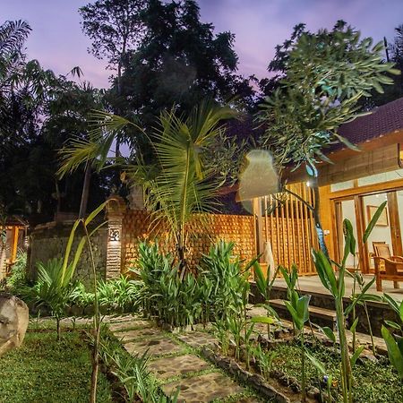 Jero Sebali Villa By Travellink Bali Ubud Eksteriør billede